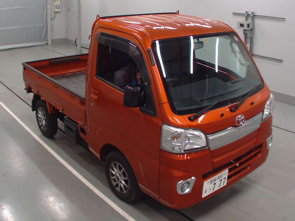 AUTOMATIC 2017 Toyota Pixis